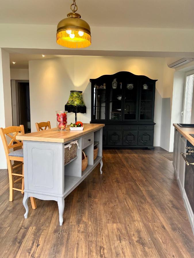 Apartment Nave Ičići Eksteriør bilde